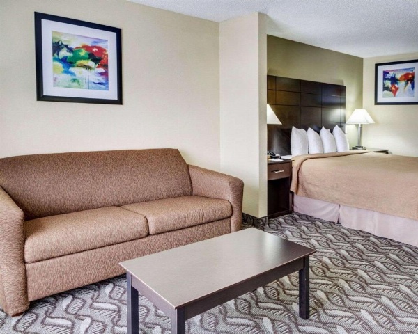 Quality Suites Baton Rouge East - Denham Springs image 12