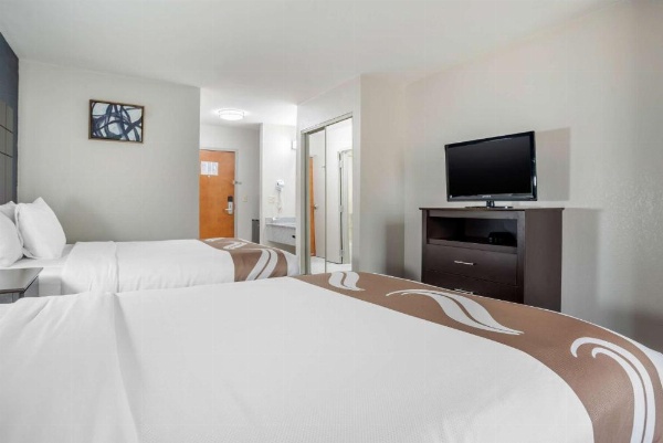 Quality Suites Baton Rouge East - Denham Springs image 23